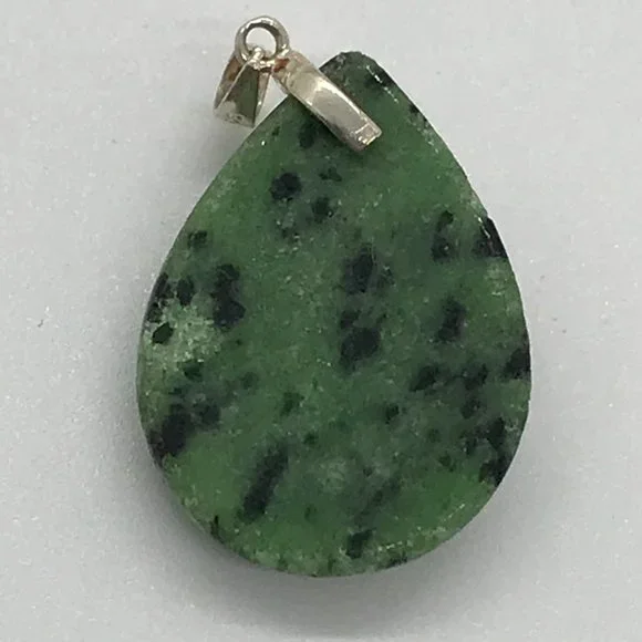Ruby in Zoisite Pendant with Leaf Bail - Picture 14 of 15